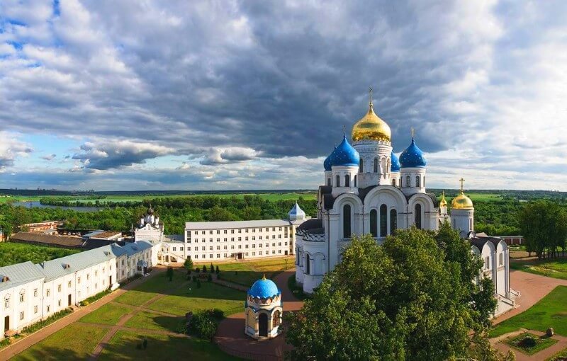 Цвет Диванов г. Дзержинский